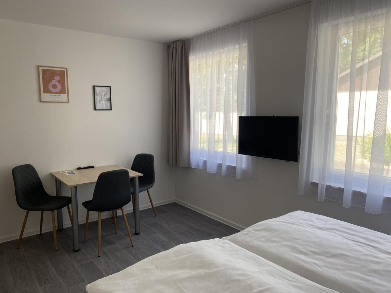 Ea Hotel Kraskov Stary Dvur Eksteriør billede